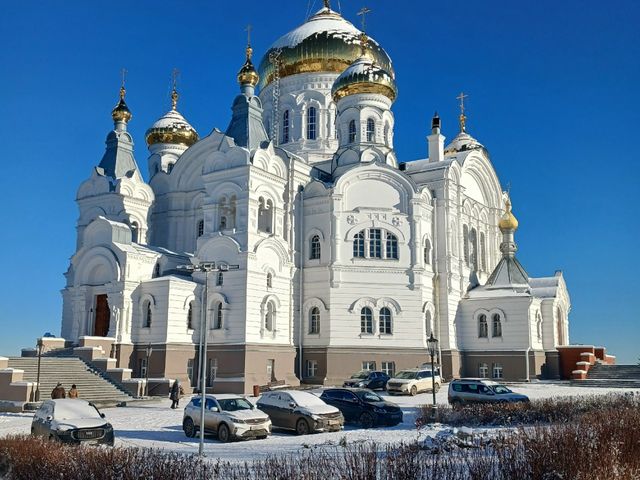Экскурсия в Белогорье и Кунгур: гармония истории, веры и традиций