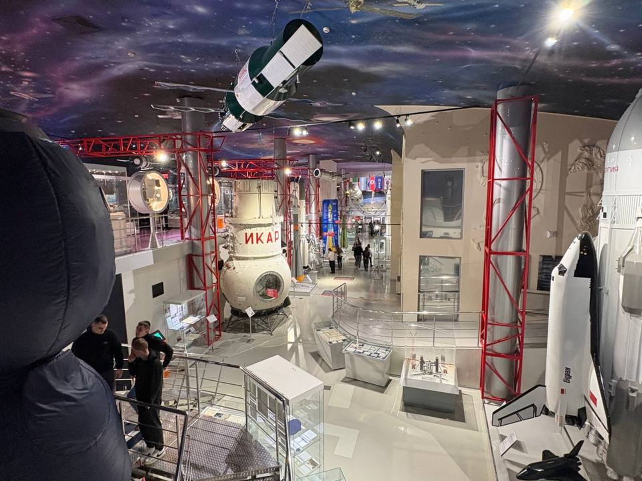 Экскурсия-квест для детей в Музее космонавтики "Поехали!" - индивидуальная экскурсия в Москве пешком длительностью 1.5 часа с количеством участников до 5 человек цена экскурсии 8300₽