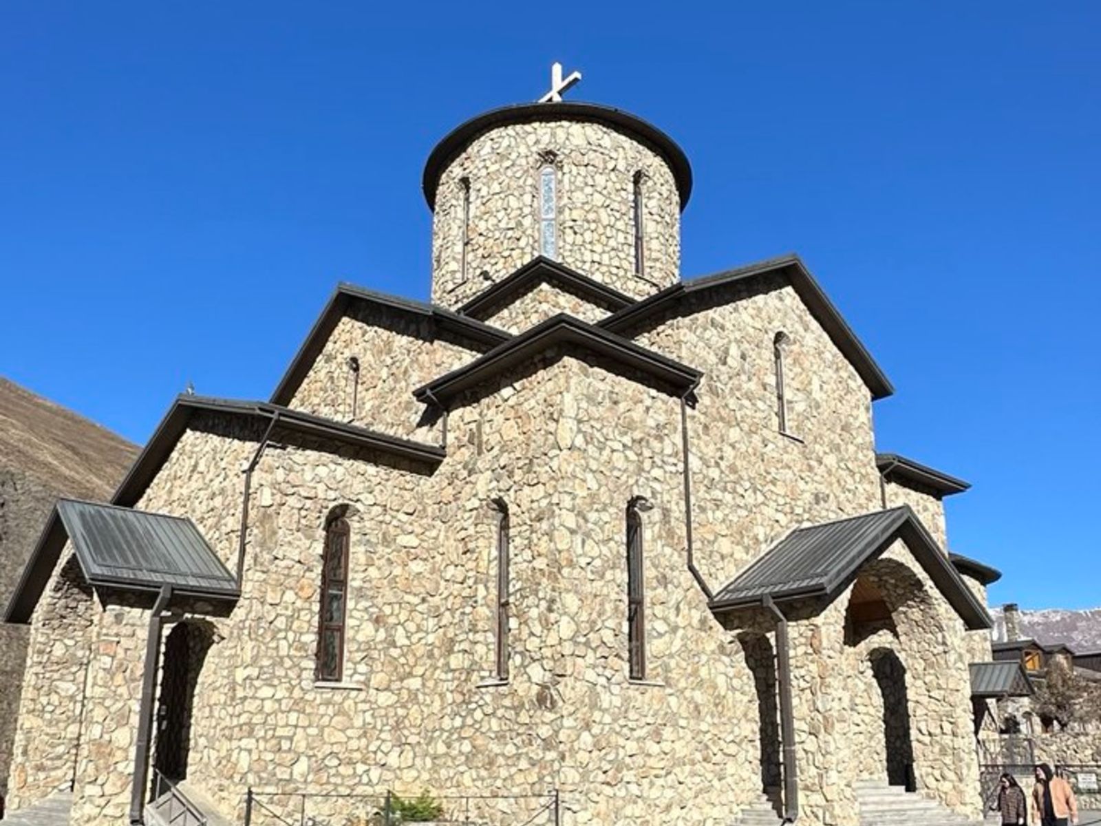 Монастырские постройки