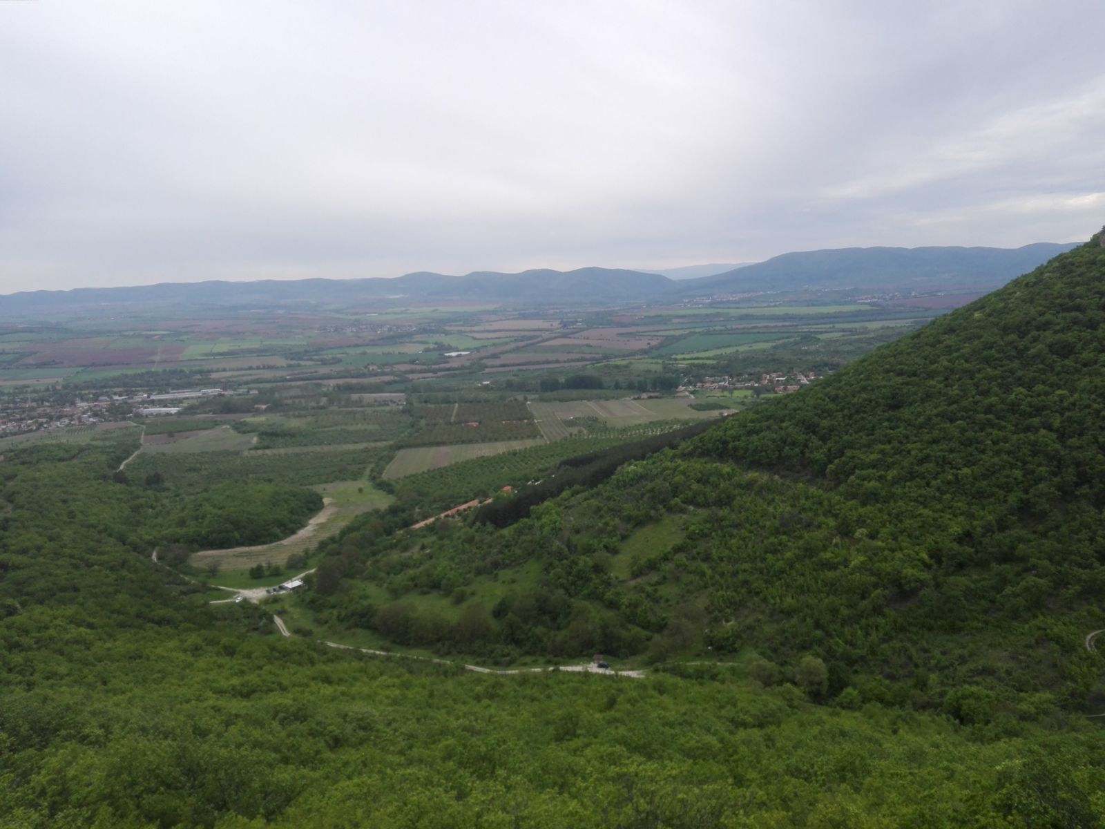 Панорамный вид с Шуменского плато