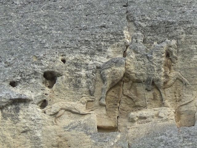 Индивидуальная обзорная экскурсия из Варны на Мадарское плато — фото 2
