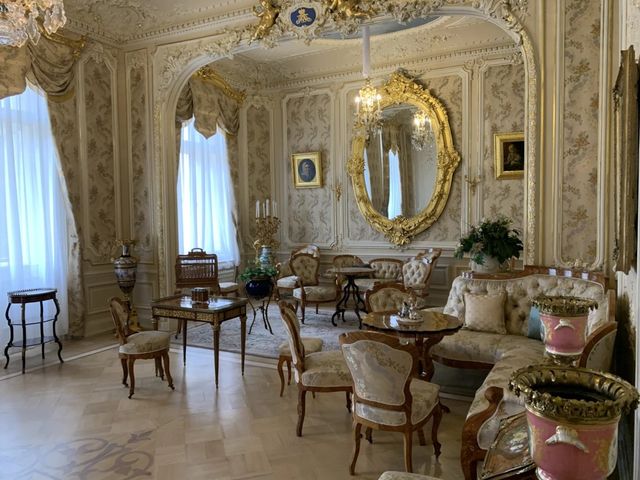 Индивидуальная обзорная экскурсия в Юсуповский дворец на Мойке