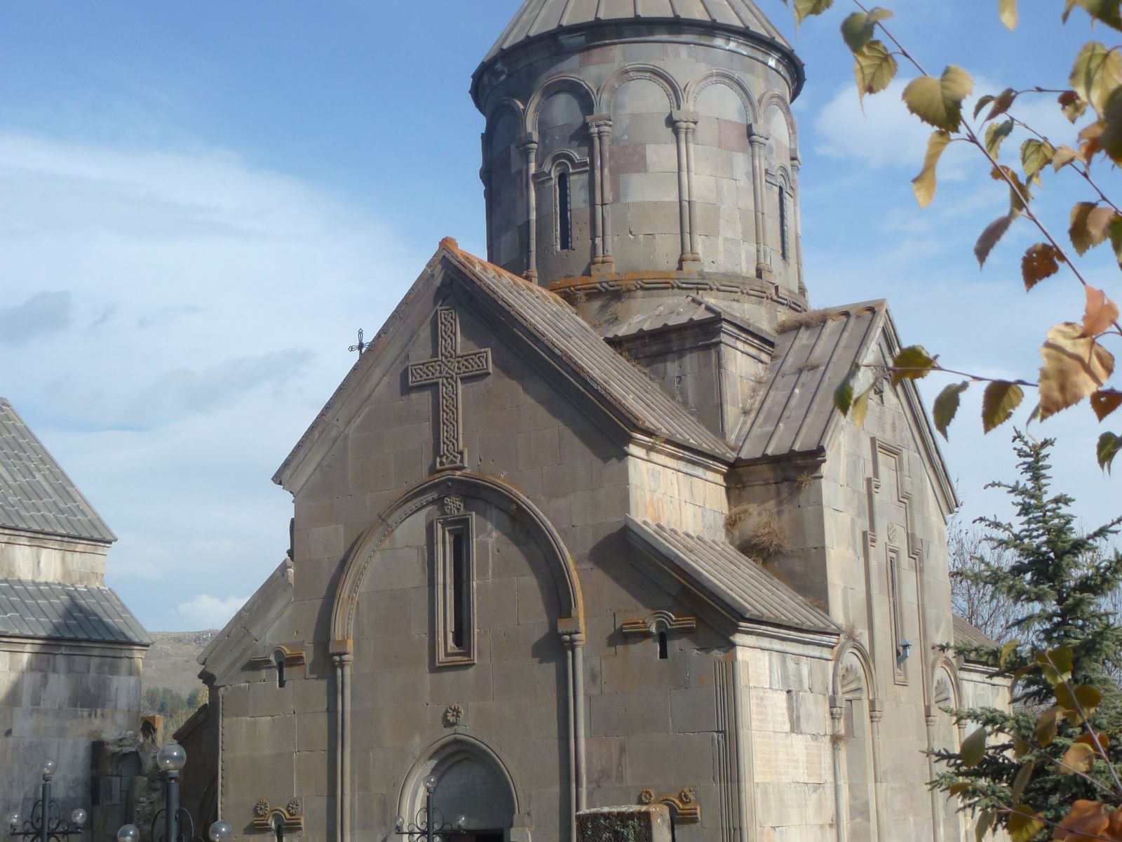 Монастырь Кечарис