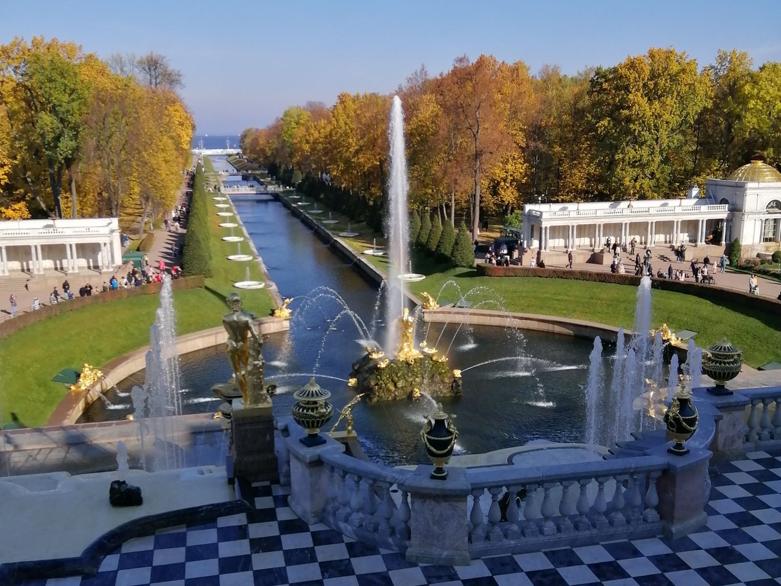 Большой каскад Петергофа