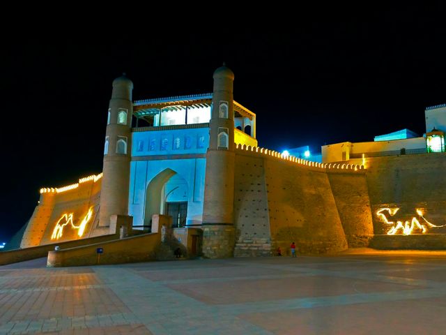 Вечерняя групповая экскурсия по историческому центру Бухары