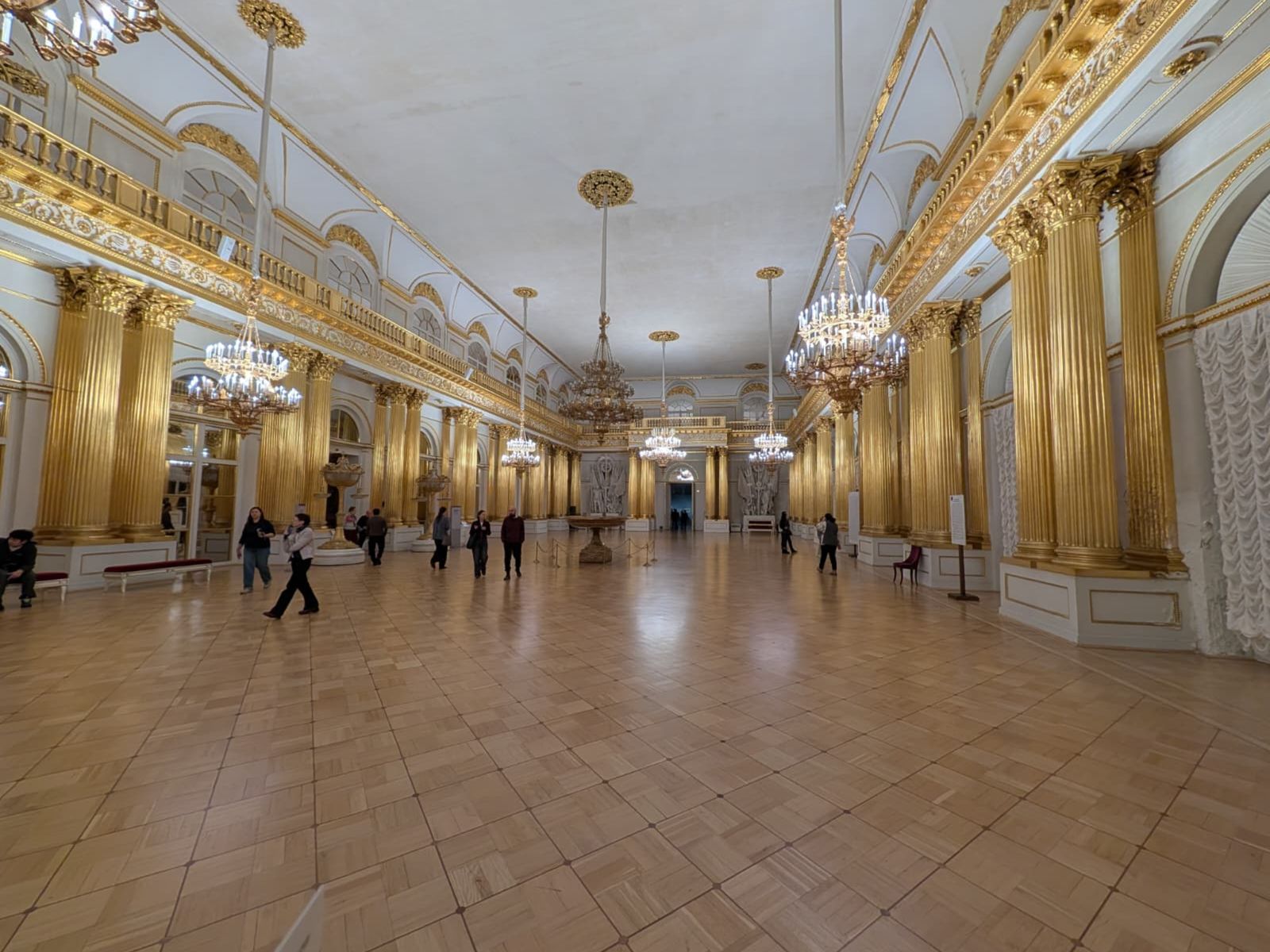 Гербовый зал, Эрмитаж