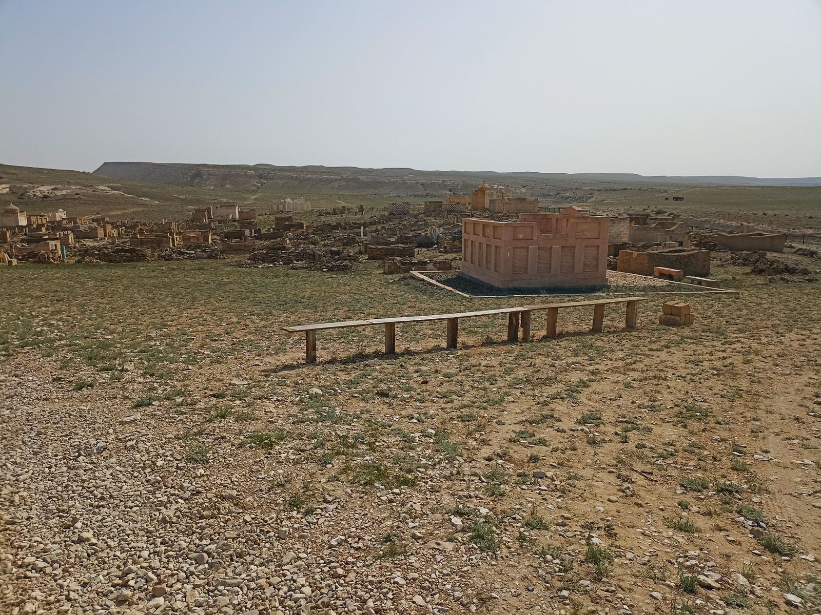 Старое кладбище (Шакпак Ата)
