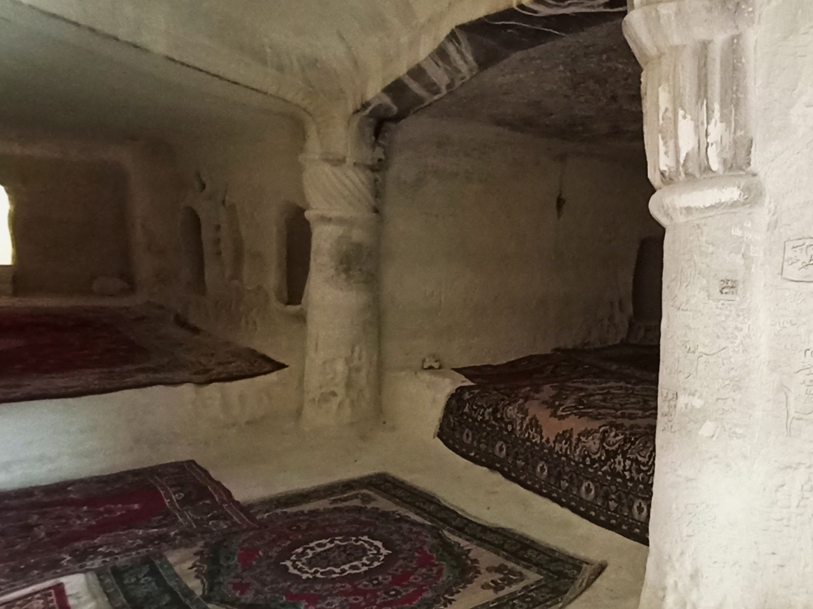 Подземная мечеть Шакпак Ата