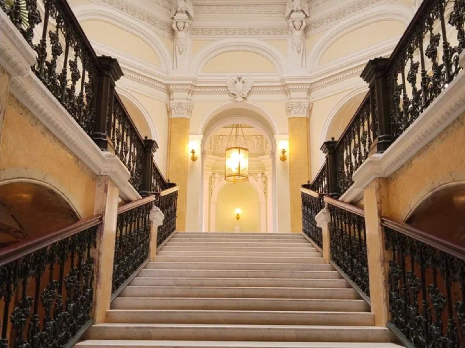 Интерьеры Гатчинского дворца