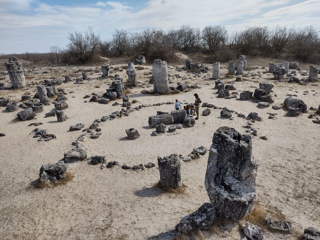 Загадка природы: экскурсия из Варны в Каменный лес (Вбитые камни)