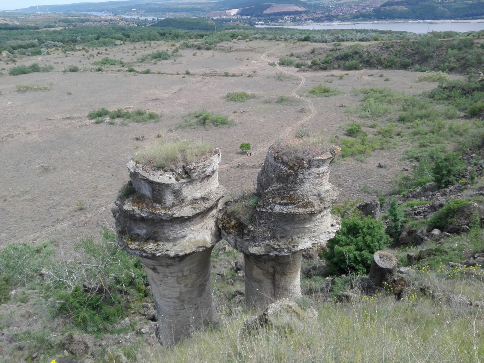 Каменные братья - вид сверху