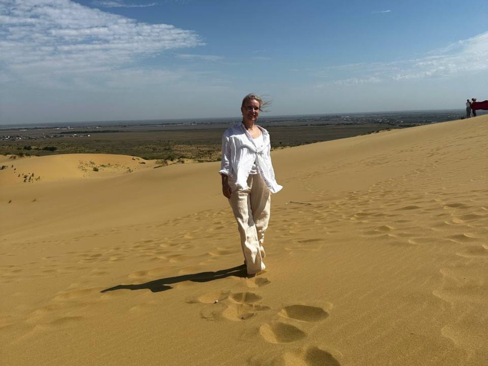 Бархан Сарыкум