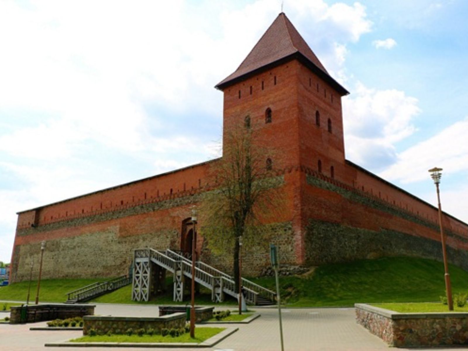 Лидский замок