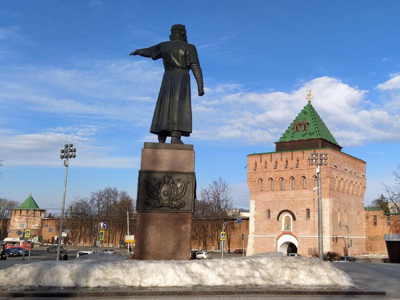 Пешеходная экскурсия к сердцу Нижнего Новгорода — кремлю - индивидуальная экскурсия в Нижнем Новгороде пешком длительностью 2.5 часа с количеством участников до 20 человек цена экскурсии 7500₽