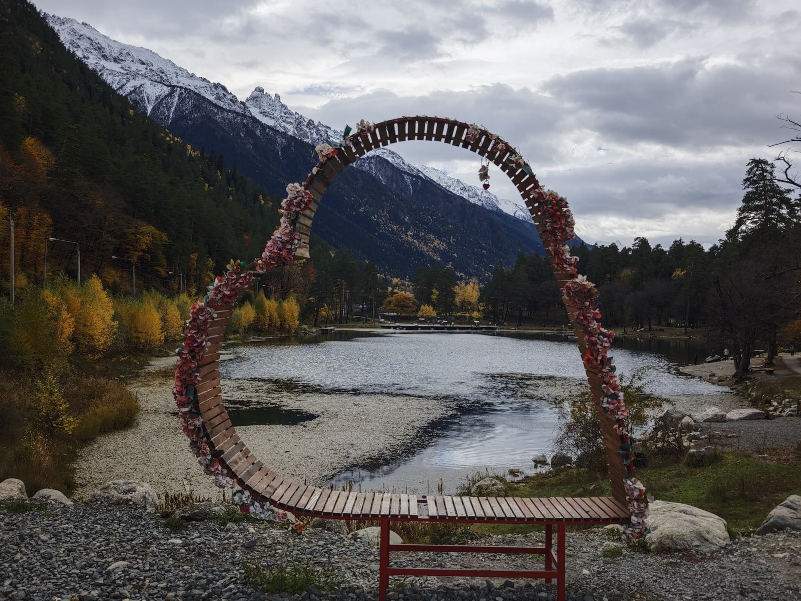 Озеро Кара-Кёль