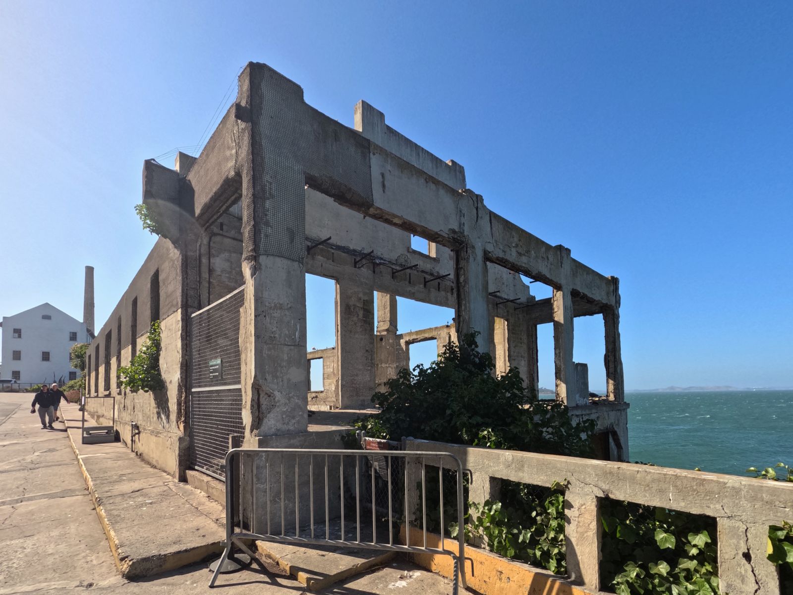 Бывший клуб для отдыха надзирателей и работников тюрьмы