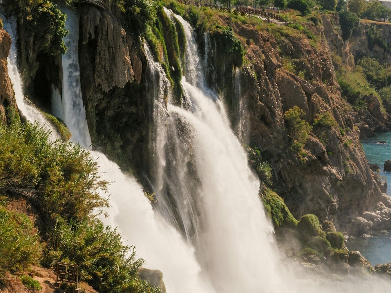 Нижний водопад Дюден