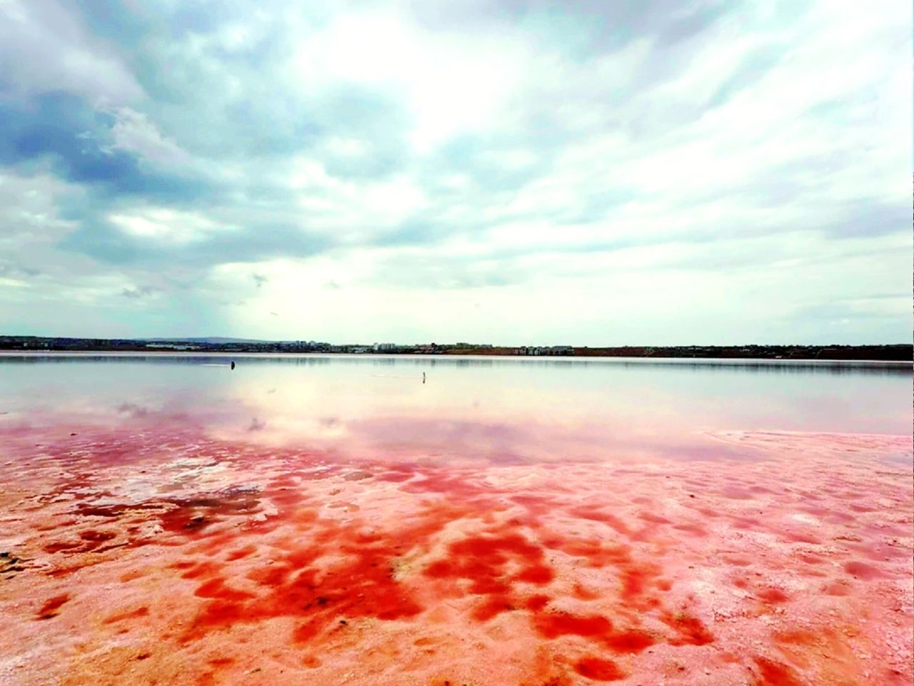 Экскурсия к Розовому озеру, храму Огня, Горящей горе+конный центр - индивидуальная экскурсия в Баку на машине гида длительностью 5 часов с количеством участников до 4 человек со скидкой 30% еще 2 дня цена экскурсии 122.5€