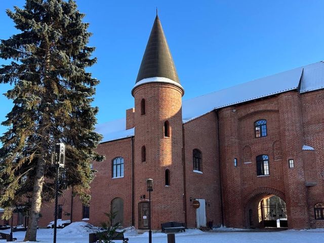 Экскурсия: "3 дня в Калининграде: город + побережье + замки"