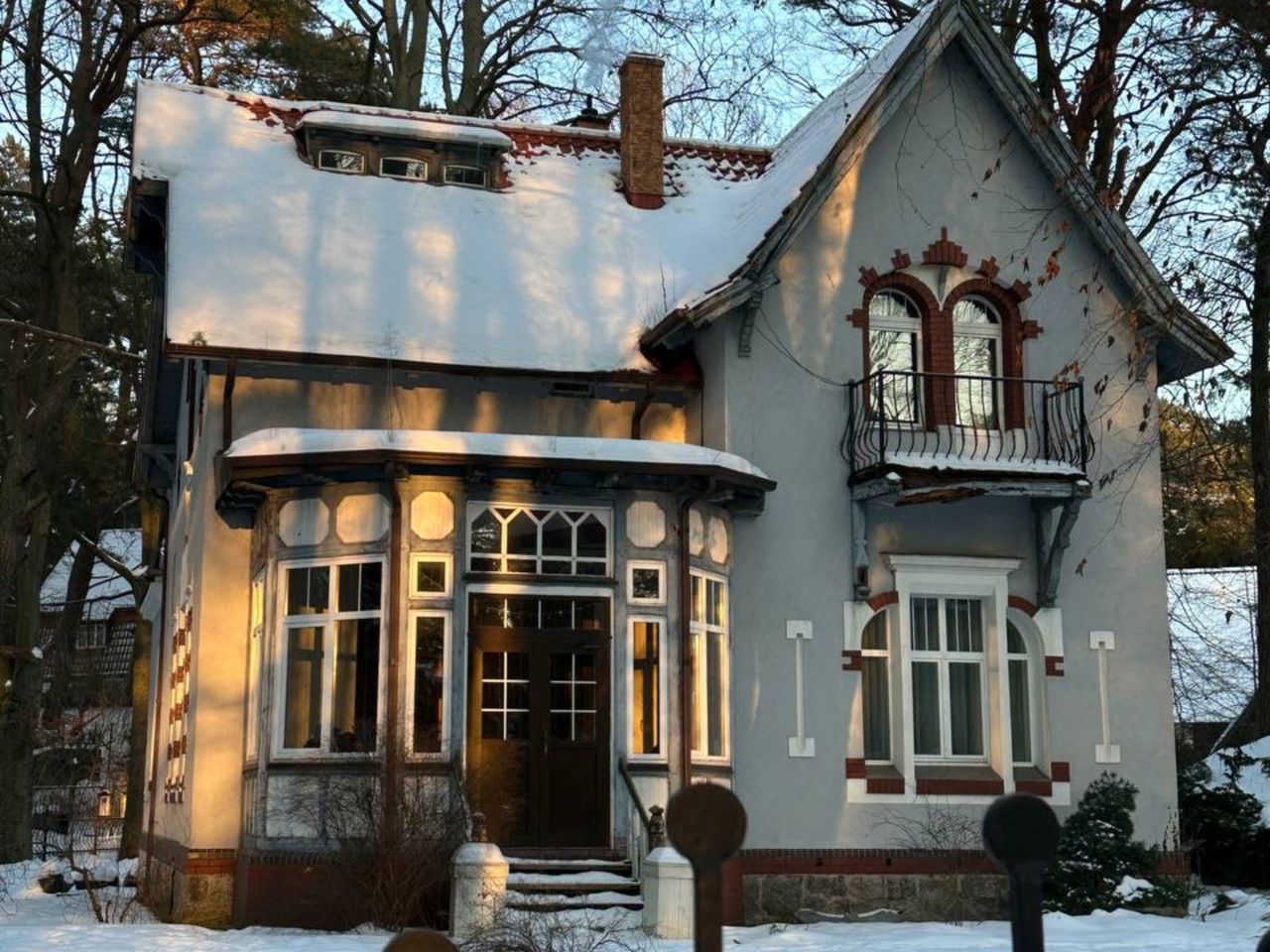 Индивидуальный тур "Исследуем Калининград и область за 4 дня" - индивидуальная экскурсия в Калининграде на машине гида длительностью более 12 часов с количеством участников до 4 человек со скидкой 5% цена экскурсии 52725₽