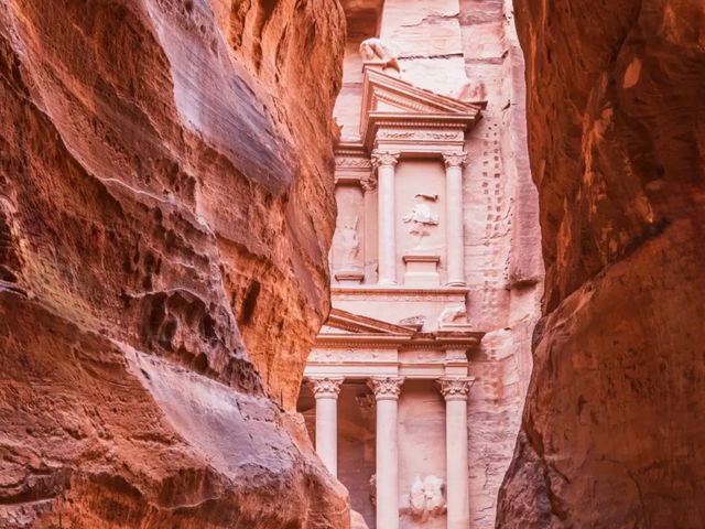 Обзорная экскурсия из Аммана/Акабы в чарующую Петру на 1 день — фото 3