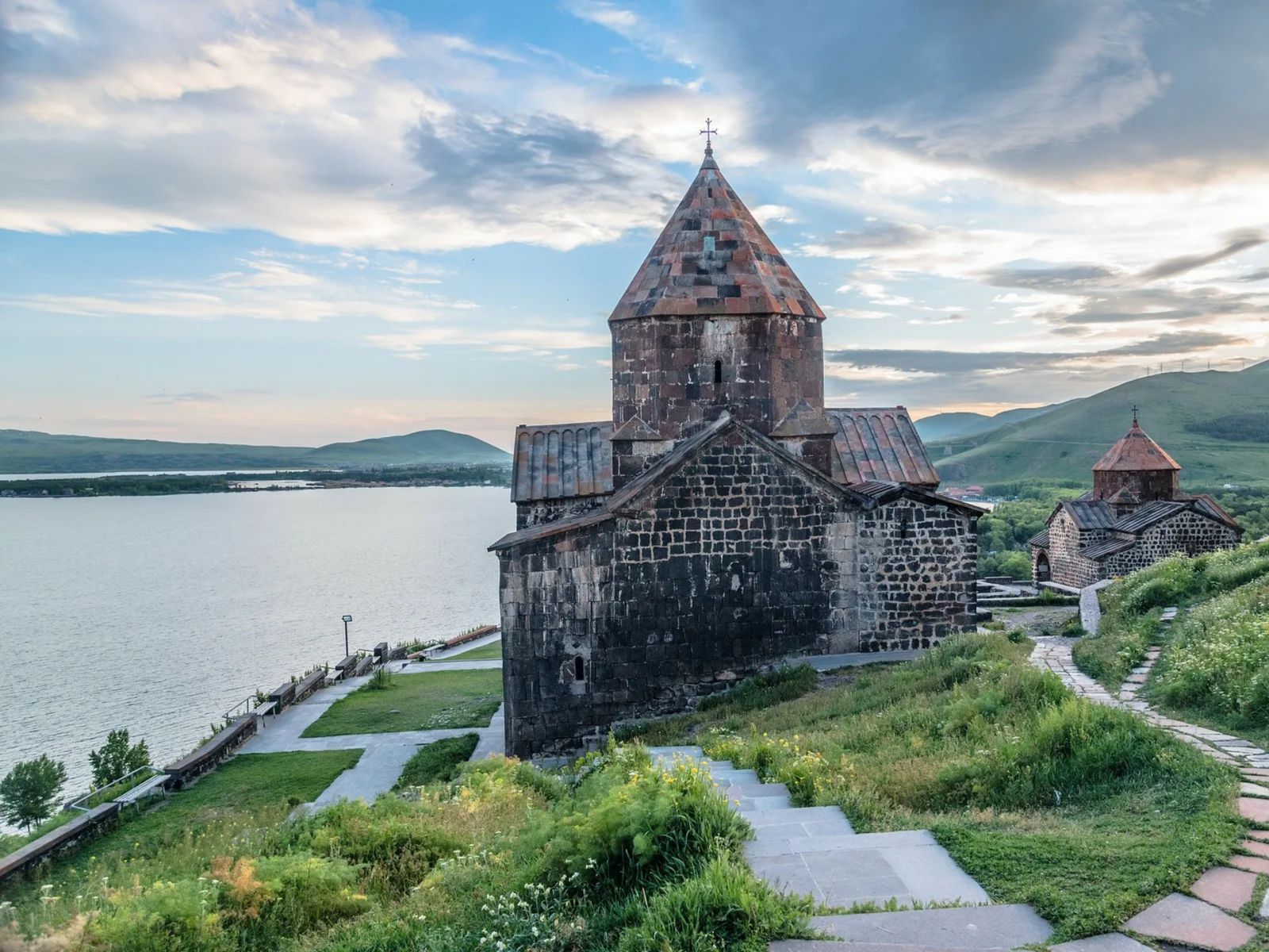 Монастырь Севанаванк