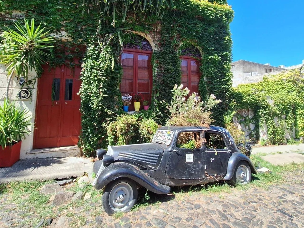 Экскурсия в Колонию-дель-Сакраменто: романтика прошлого в Уругвае - индивидуальная экскурсия в Буэнос-Айресе длительностью 12 часов с количеством участников до 6 человек цена экскурсии 800$