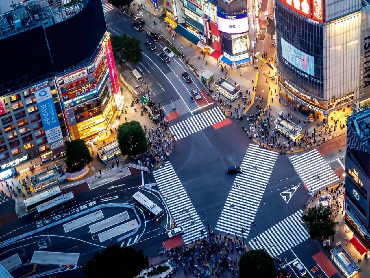 Ночная обзорная экскурсия в Токио для транзитных туристов - индивидуальная экскурсия в Токио на машине гида длительностью 4 часа с количеством участников до 2 человек цена экскурсии 635€