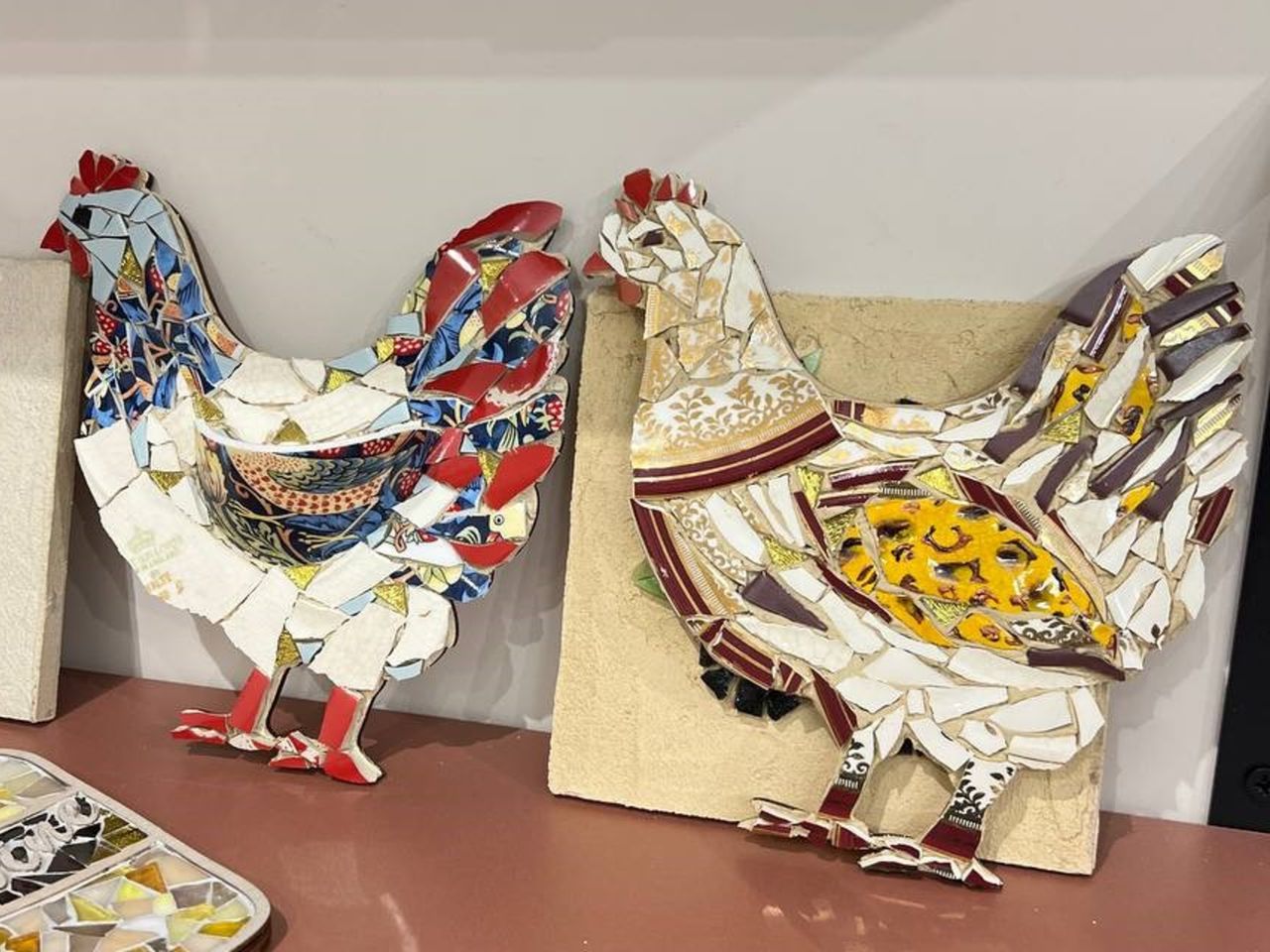 Мастер-класс «Мозаика в технике Тренкадис» - групповая экскурсия в Калининграде длительностью 3 часа с количеством участников до 8 человек цена экскурсии 2800₽