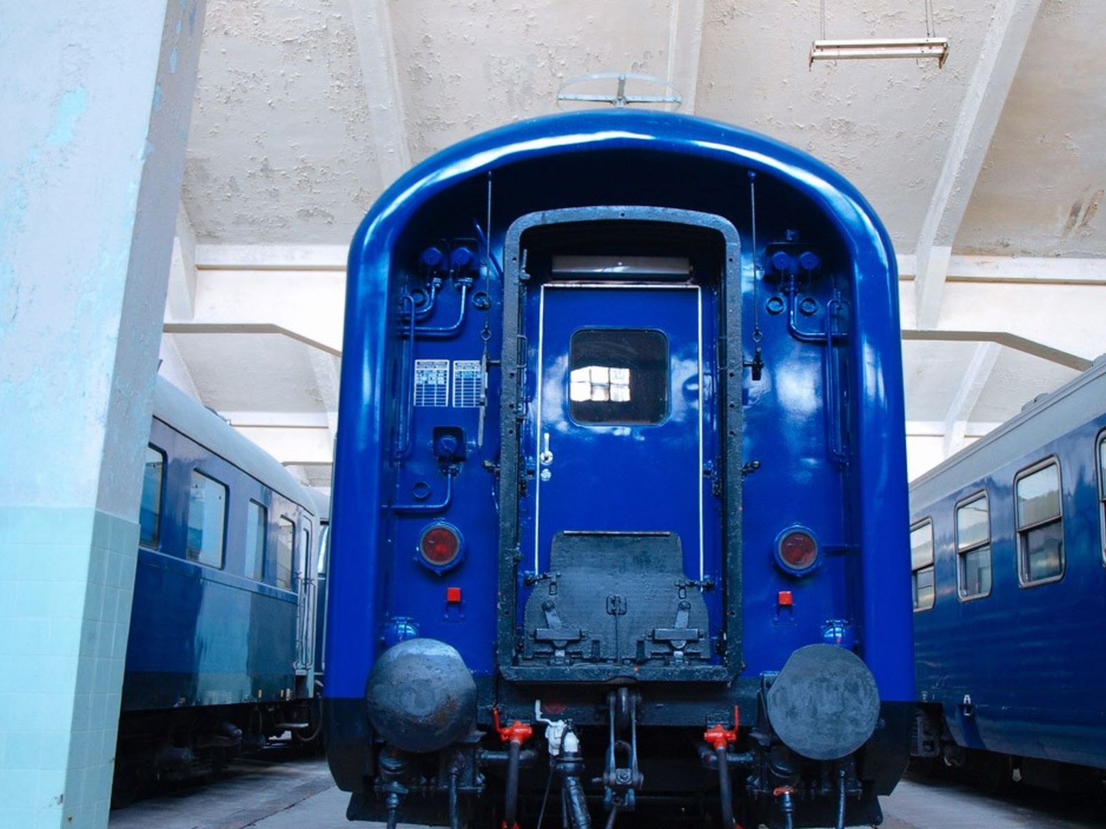 Голубой поезд