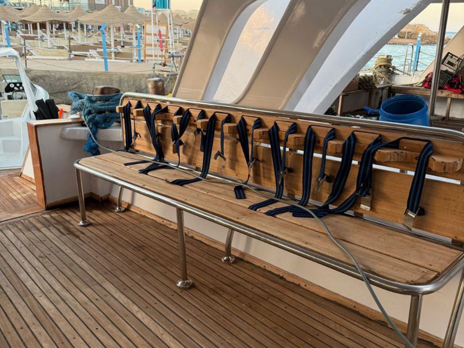 Маски и ласты для снорклинга на индивидуальной яхте