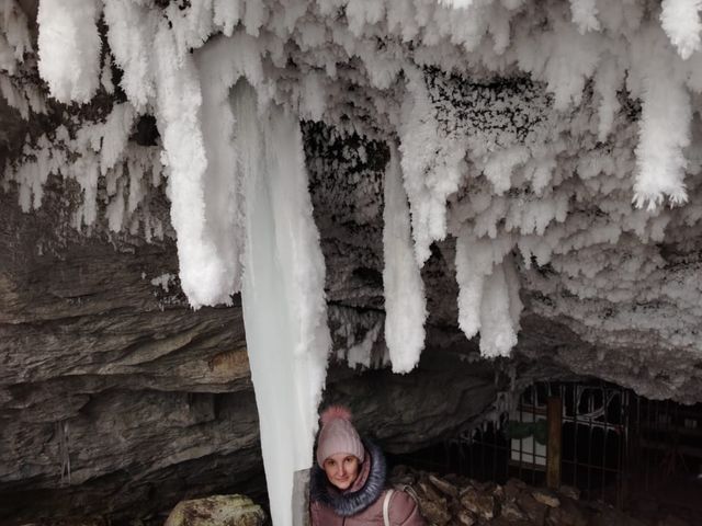 Экскурсия из Уфы к Абзановскому водопаду и в ледяную пещеру Аскын