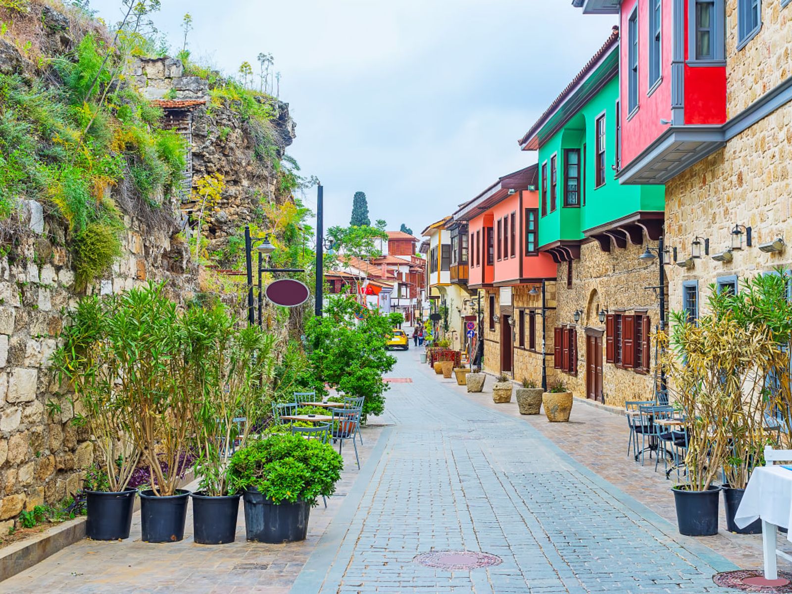 Вы узнаете, как жила православная община Анталии