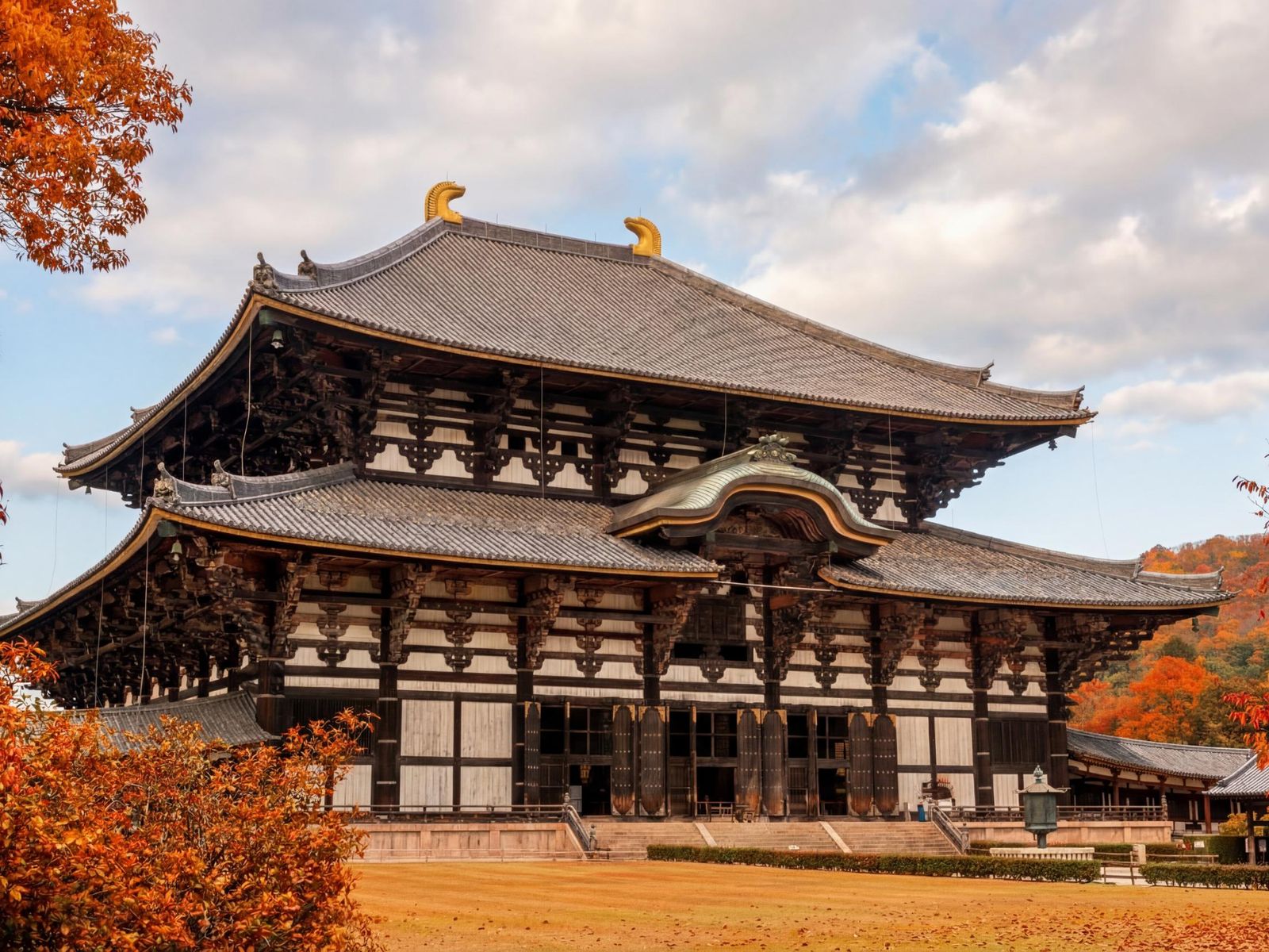 Храм в Наре