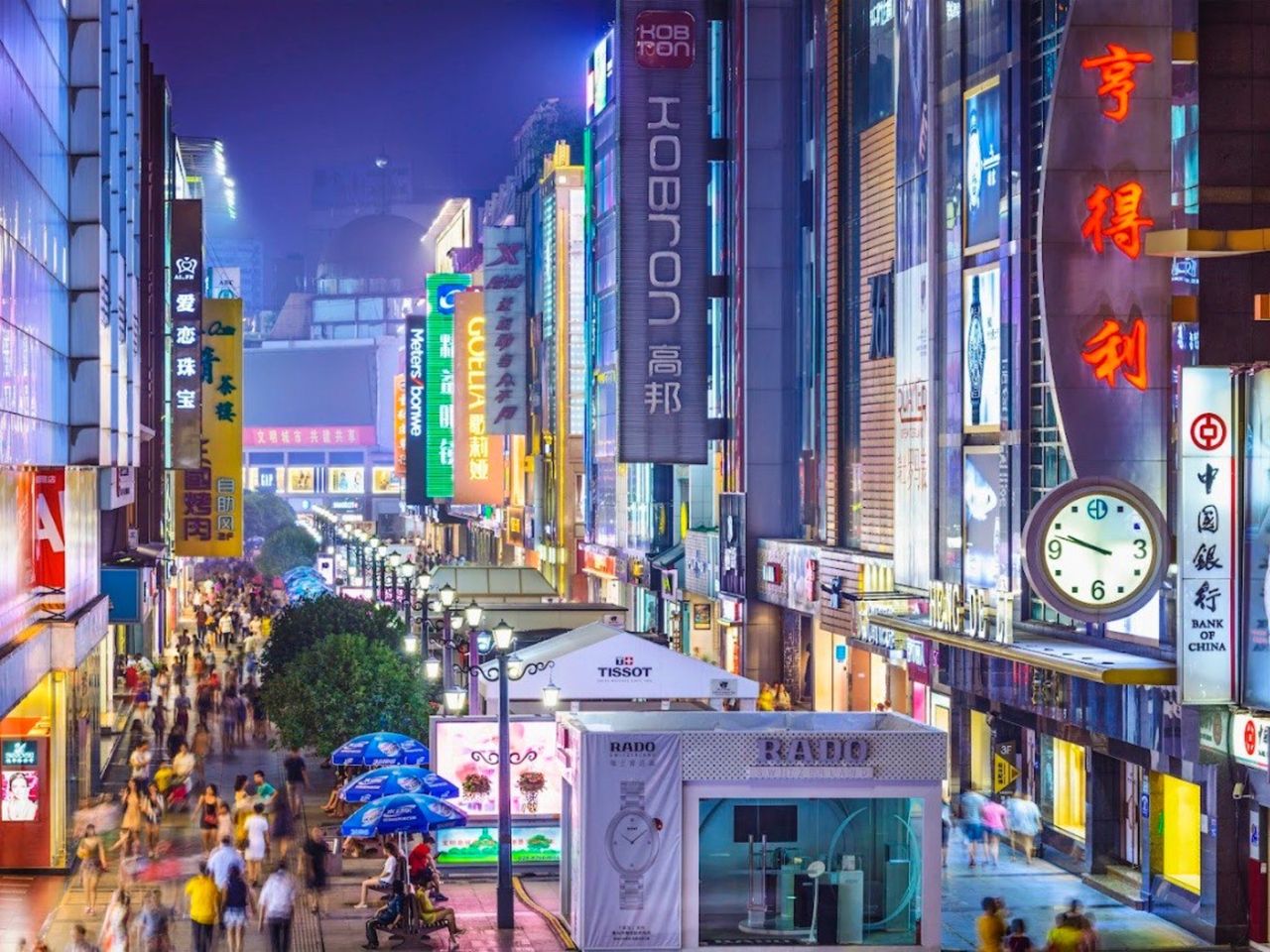 Ночная обзорная экскурсия в Чэнду для транзитных туристов - индивидуальная экскурсия в Чэнду на машине гида длительностью 4 часа с количеством участников до 3 человек цена экскурсии 550$