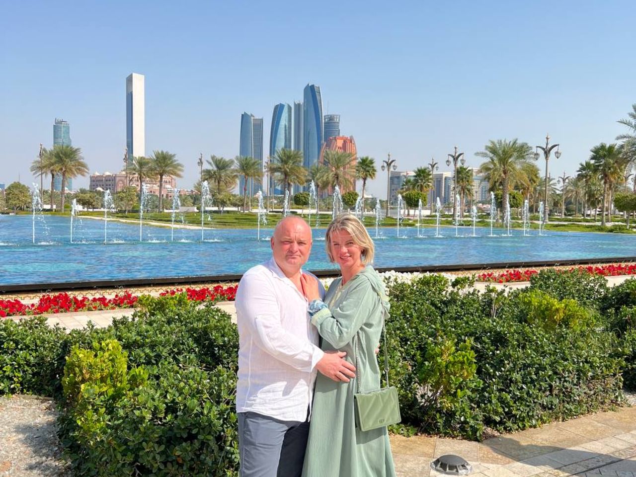 Индивидуальная обзорная экскурсия из Рас-эль-Хаймы в Абу-Даби - индивидуальная экскурсия в Рас-эль-Хайме на машине гида длительностью 12 часов с количеством участников до 4 человек цена экскурсии 335$