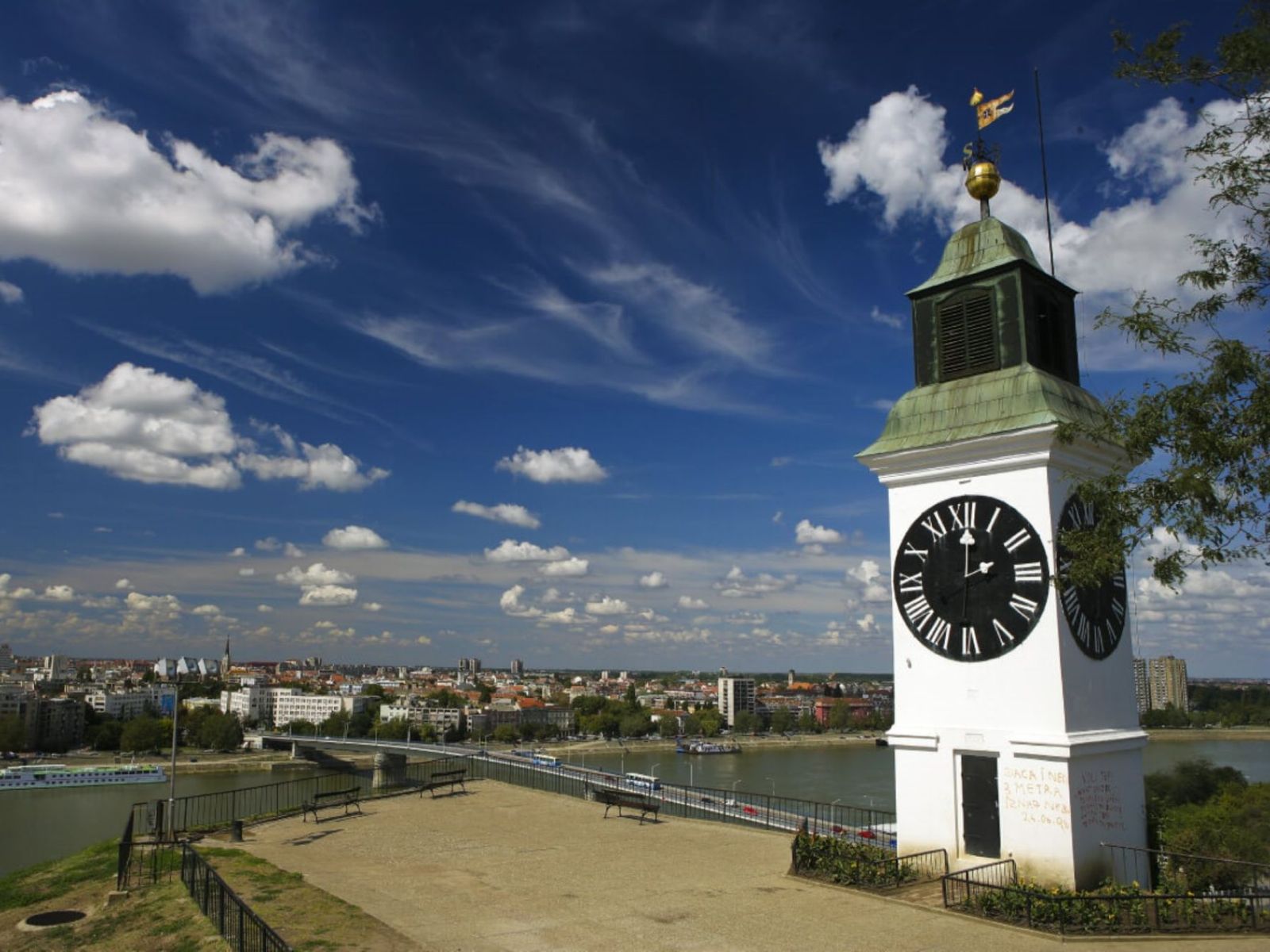 Пьяные часы