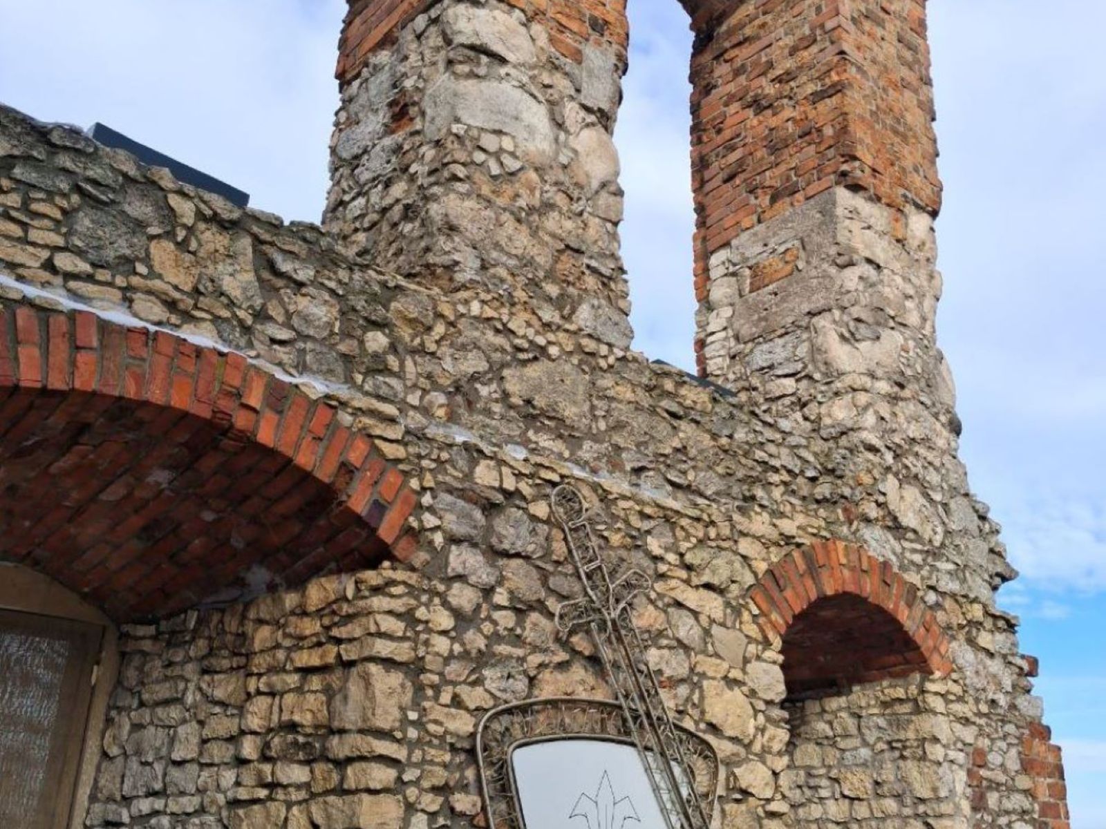 Руины замка