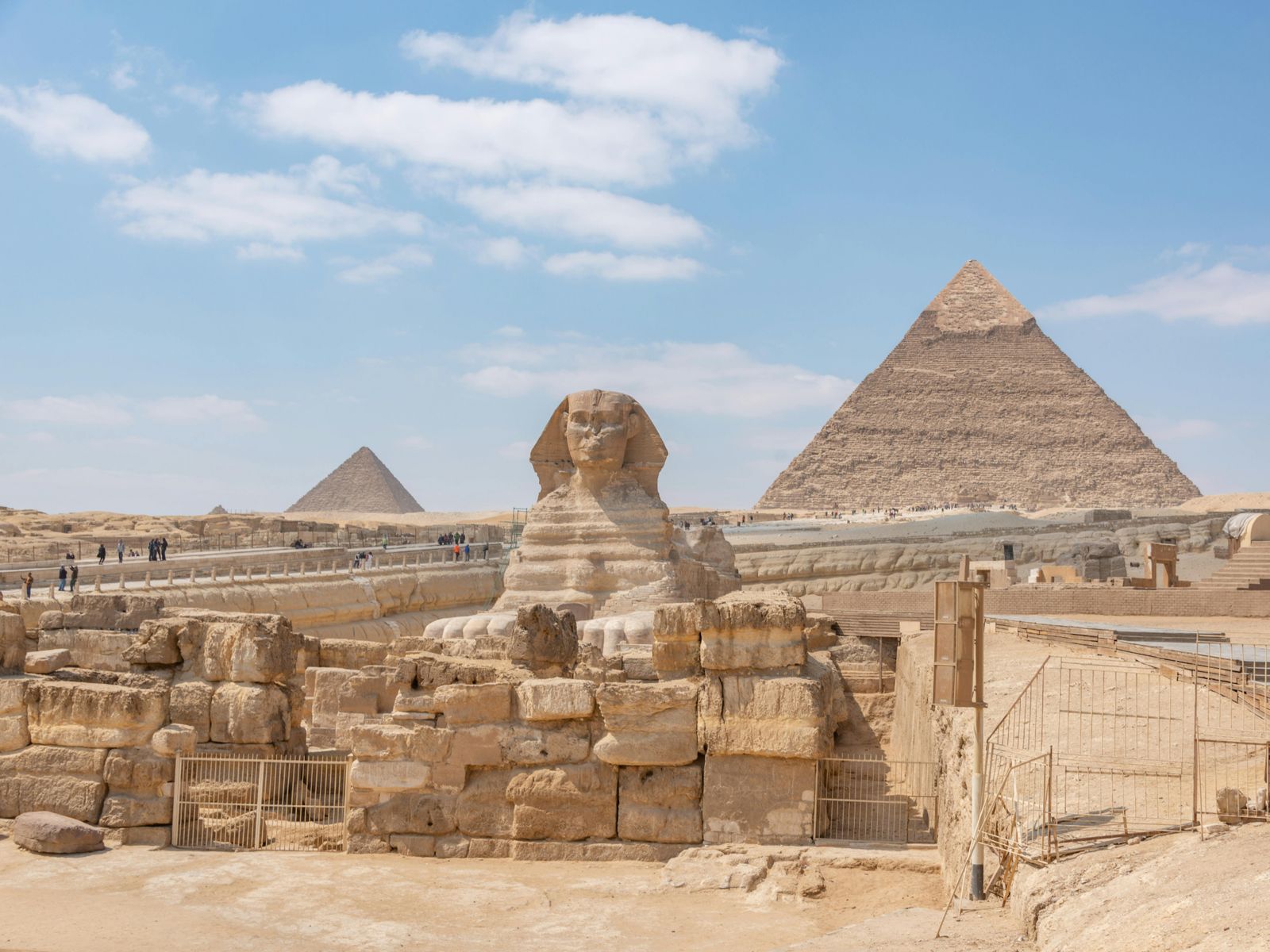 Пирамиды и Сфинкс