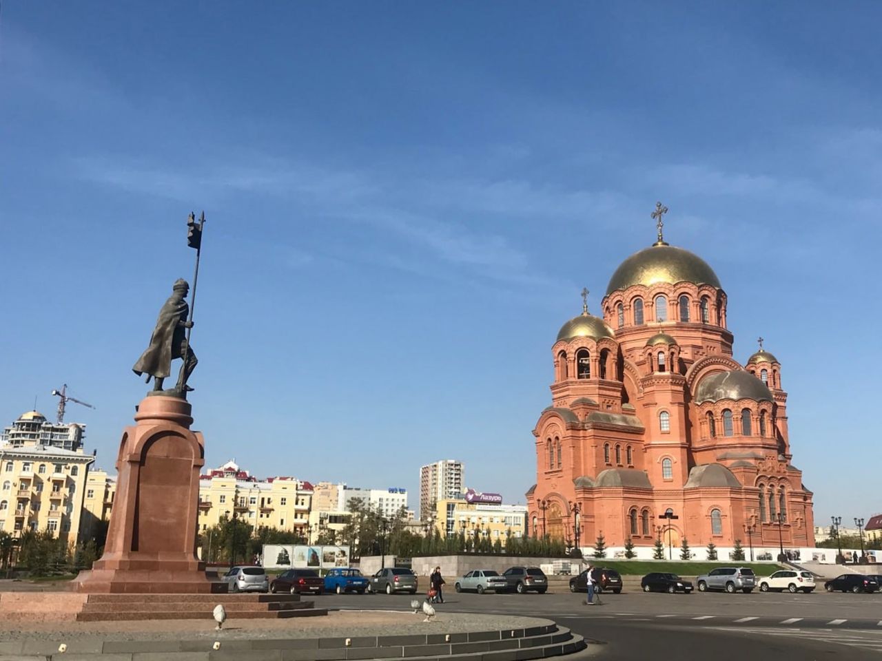 Индивидуальная обзорная экскурсия по Волгограду - индивидуальная экскурсия в Волгограде длительностью 3.5 часа с количеством участников до 6 человек цена экскурсии 7000₽