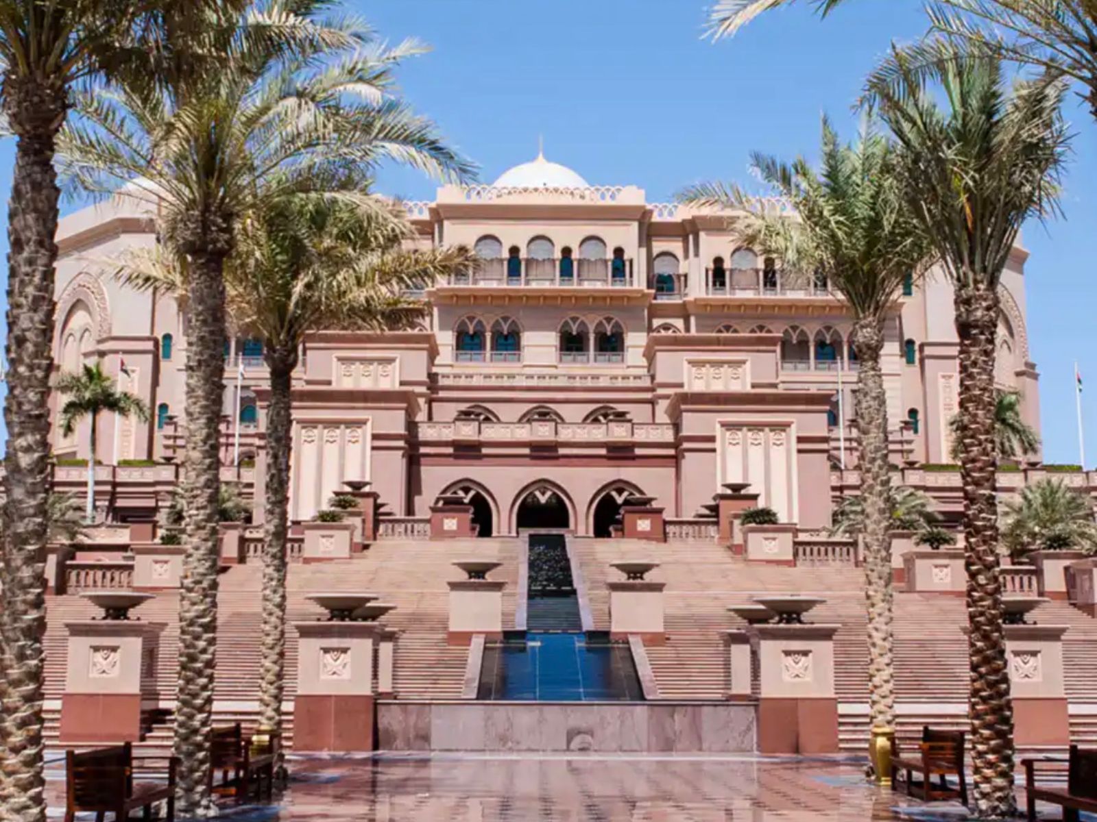 Эмирейтс палас