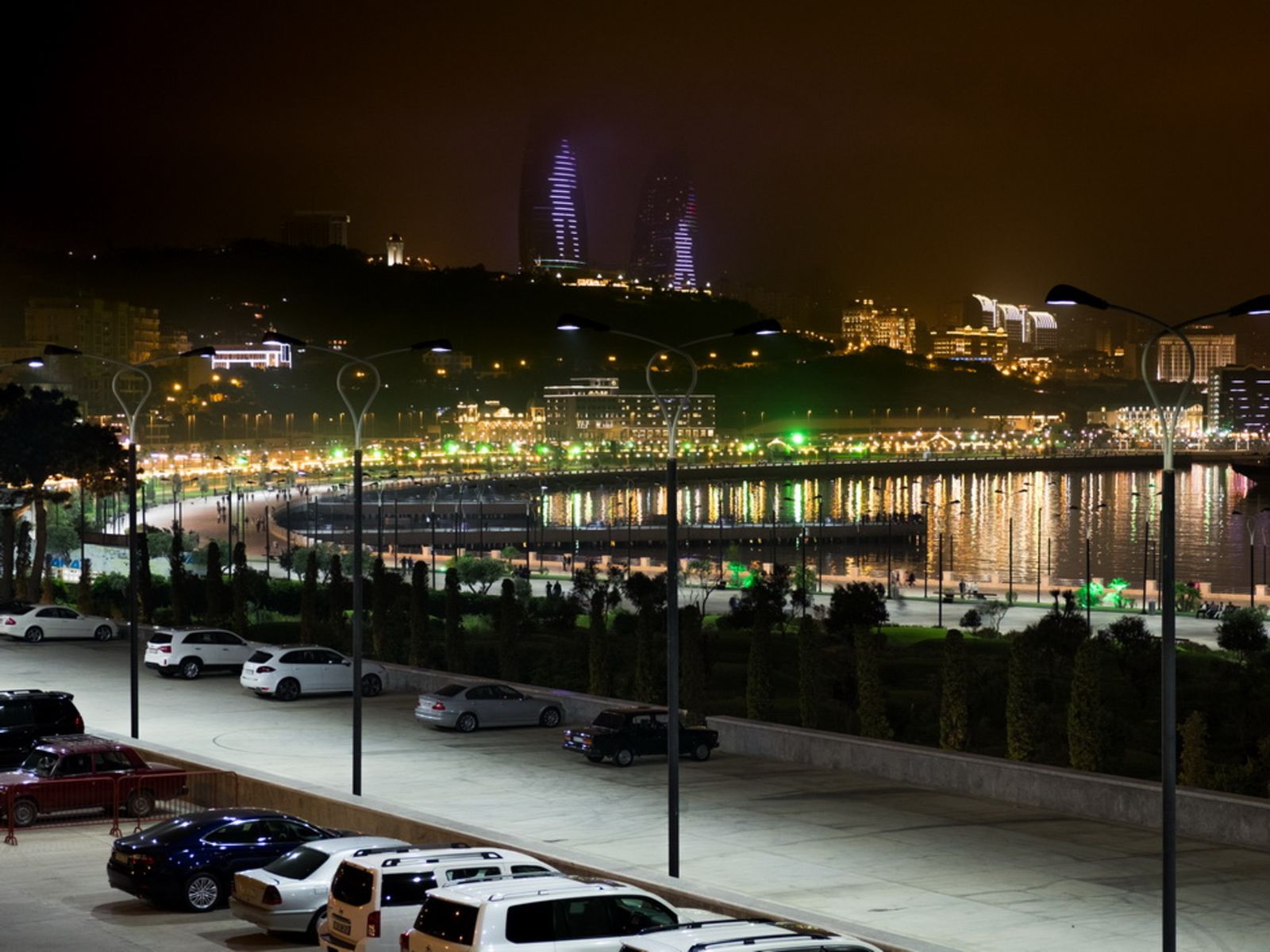 Ночь в столице