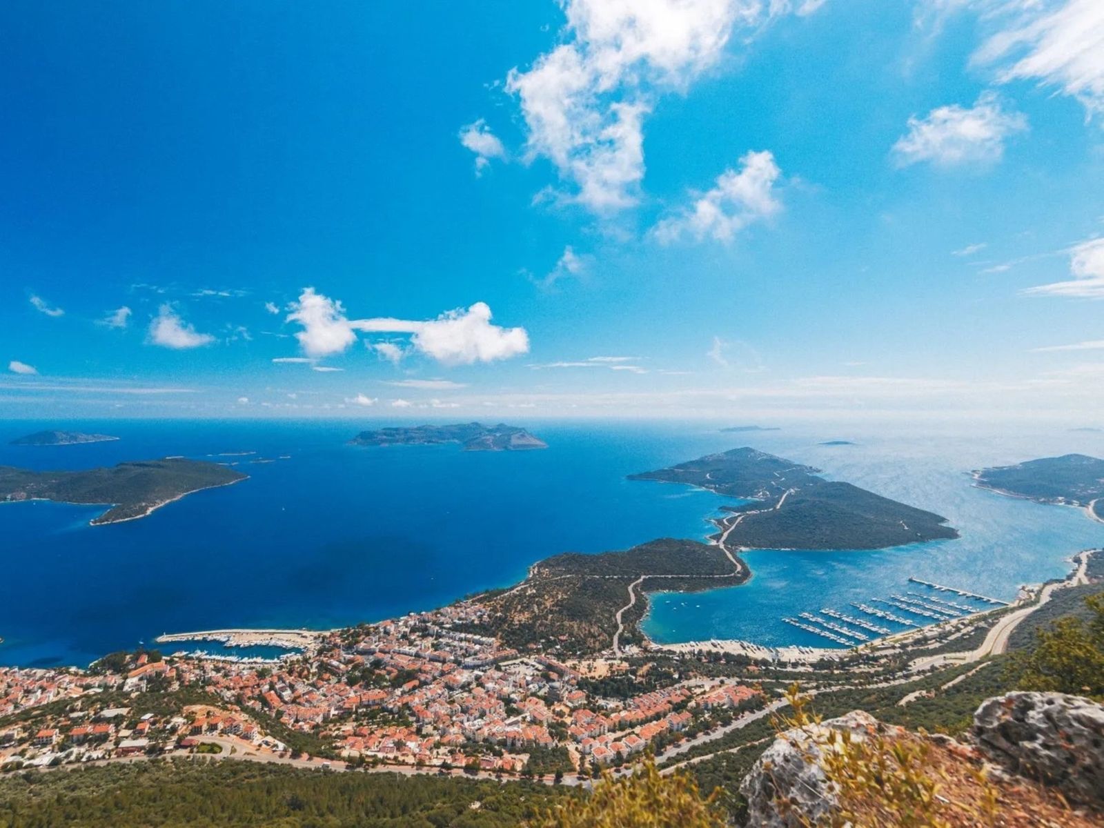 Панорамный вид на город Каш