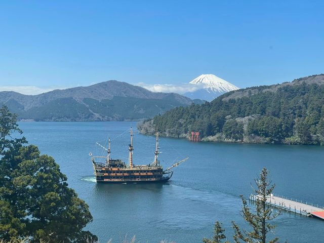 Экскурсия в Хаконе: вулканы и легенды самураев у подножия Фудзи