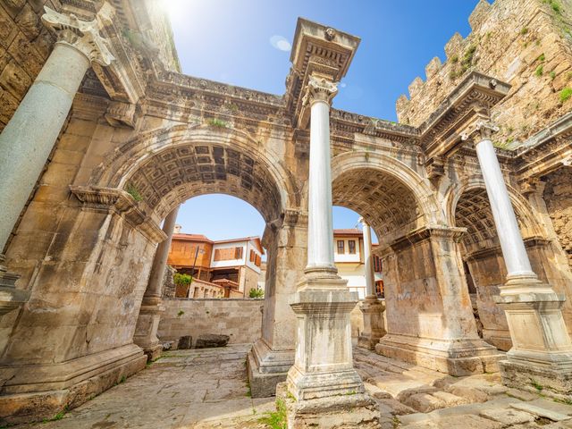 Жемчужины Анталии: Калеичи и водопад Дюден на экскурсии из Кемера — фото 2