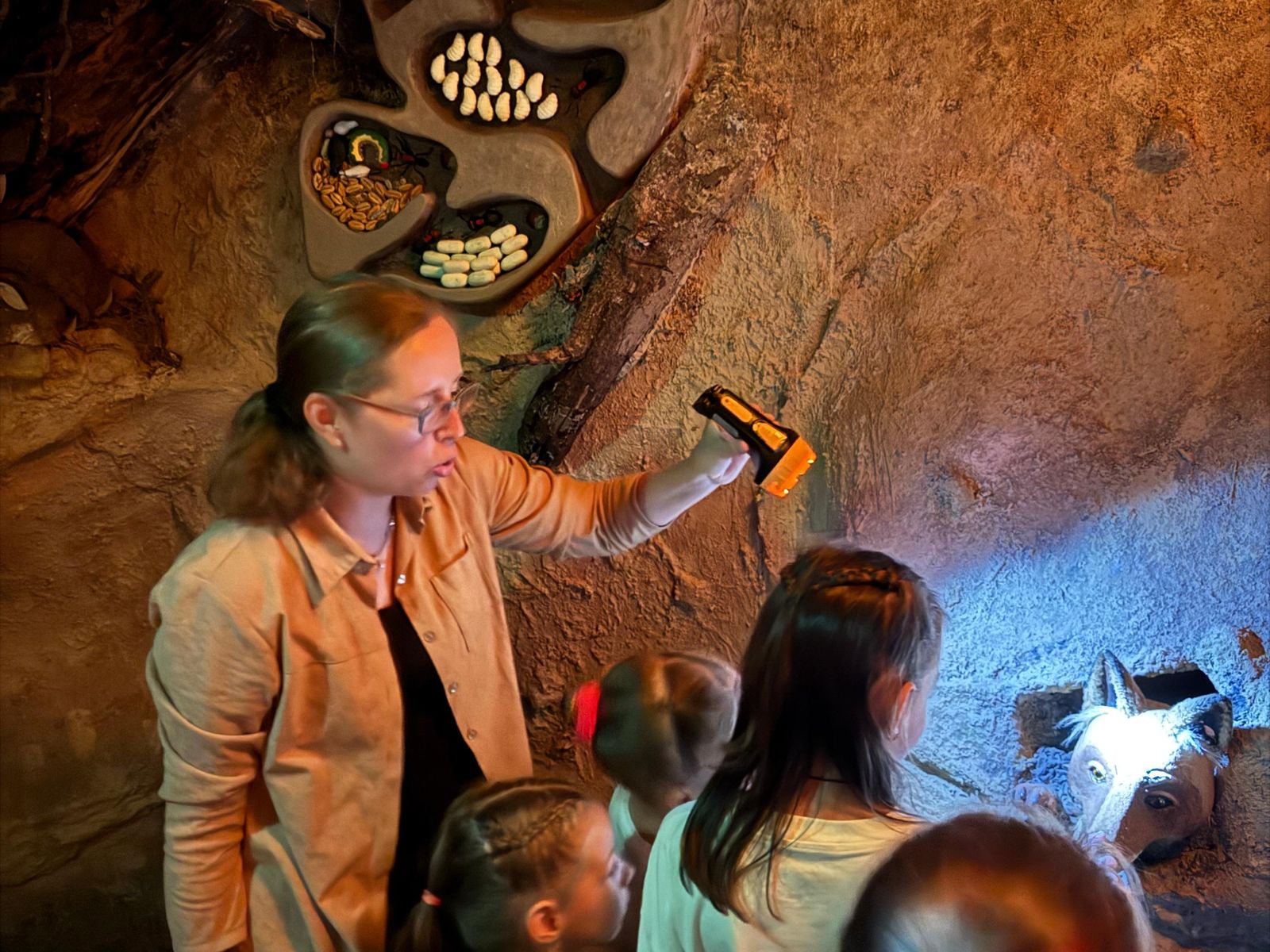 Подземное царство. Знакомство с лисой 