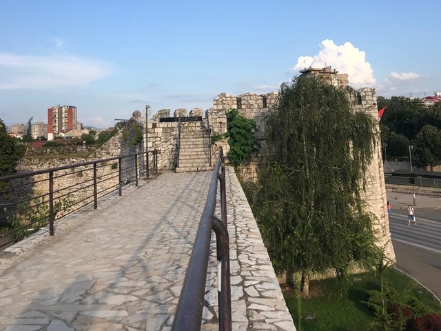 Тур из Белграда "2 дня на Юге Сербии: тайны Ниша и душа Вране"