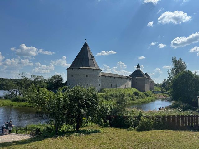 Групповая экскурсия в Старую Ладогу и музейный комплекс «Прорыв»