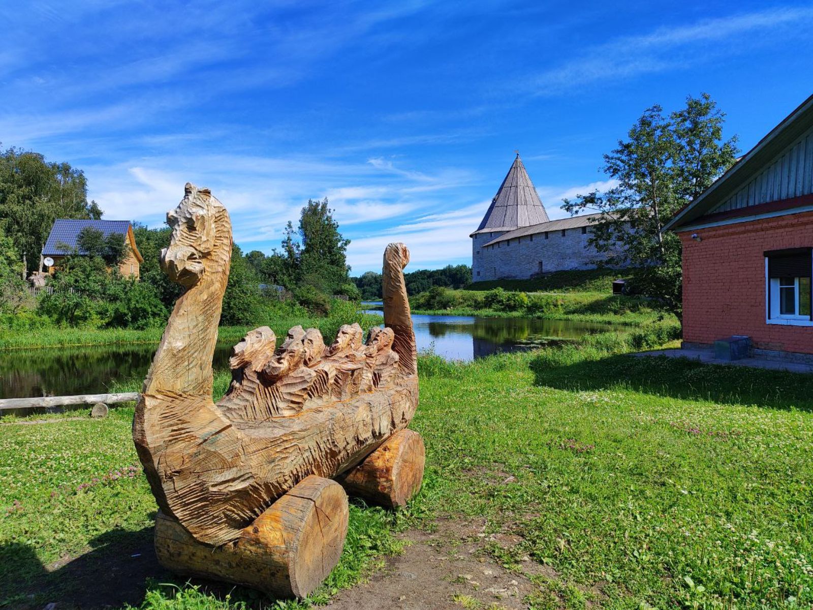 Экскурсия в Старую Ладогу