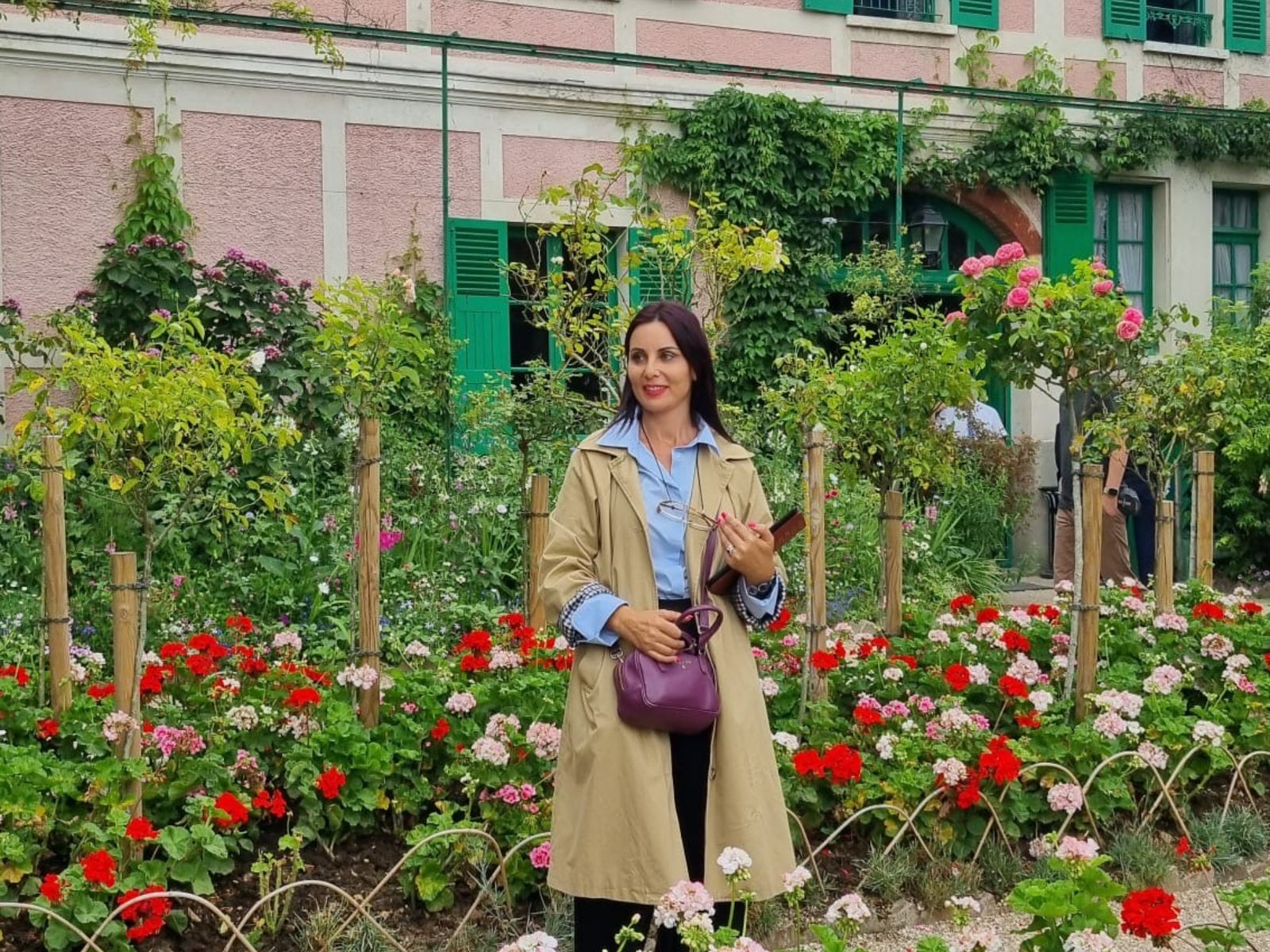 Перед домом Клода Моне